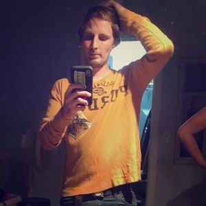 Long-sleeves thermal Purdue Boilermakers shirt.